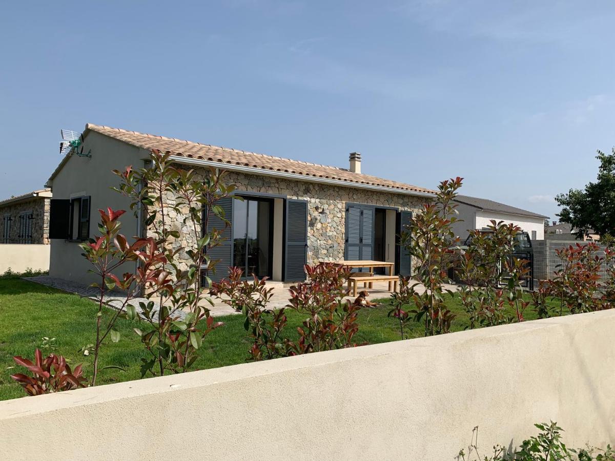Maison Corse Aléria Exterior photo